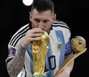 詹姆斯独得,分克里斯蒂,贡献,万博manbetx体育平台,万博体育官网,万博体育app下载,ManBetX,SPORTS